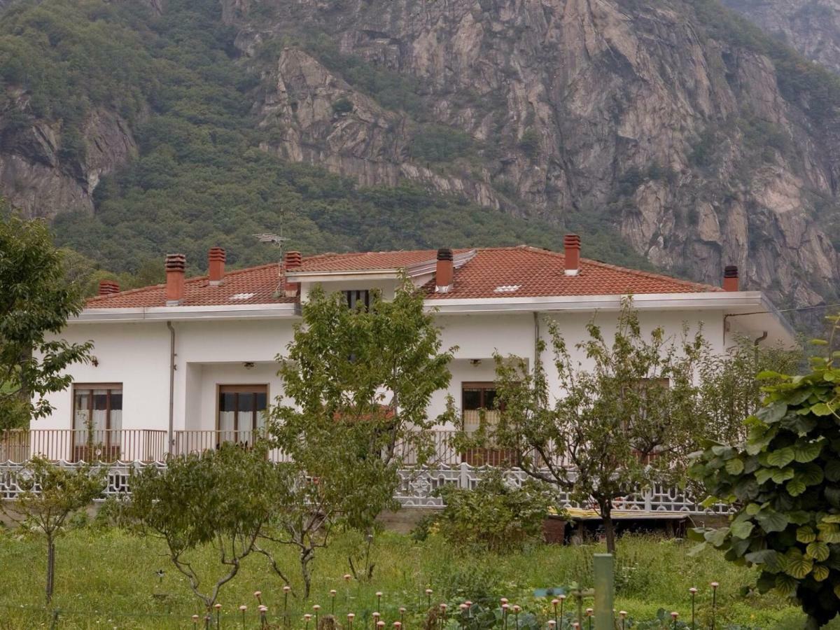 Villa Mansarda Plein Soleil Donnaz Esterno foto